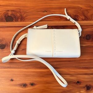 Frame brand White beautifully made shoulder bag
